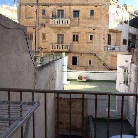 Gzira / Sliema Wifi & Ac ! Great Value & Location Exterior foto