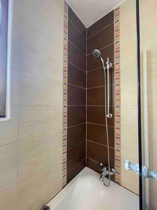 Gzira / Sliema Wifi & Ac ! Great Value & Location Exterior foto