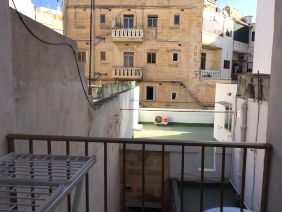 Gzira / Sliema Wifi & Ac ! Great Value & Location Exterior foto